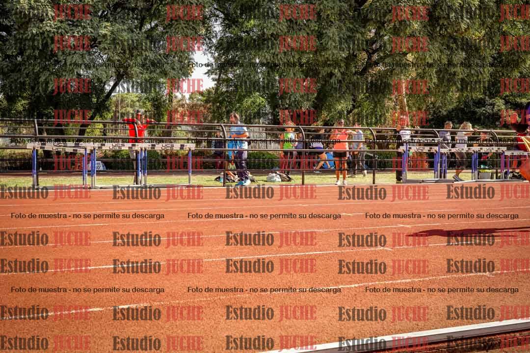 Fotos de los 100 m llanos de varones