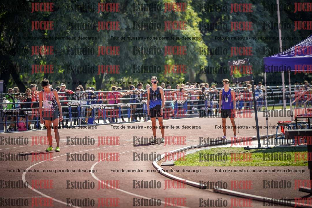 Fotos de los 800 m llanos de varones