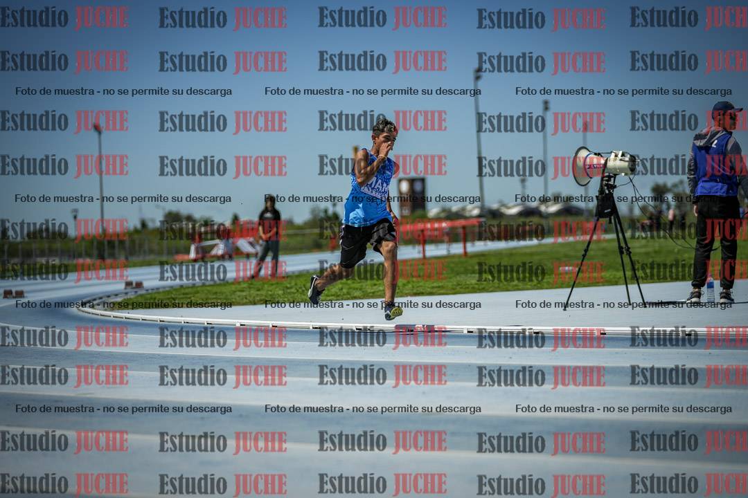 Fotos de los 200 m llanos de varones