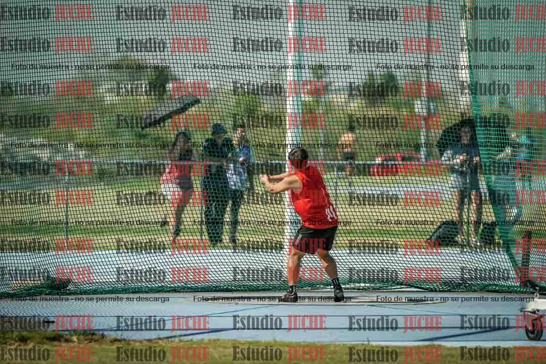 Fotos del lanzamiento de martillo de varones
