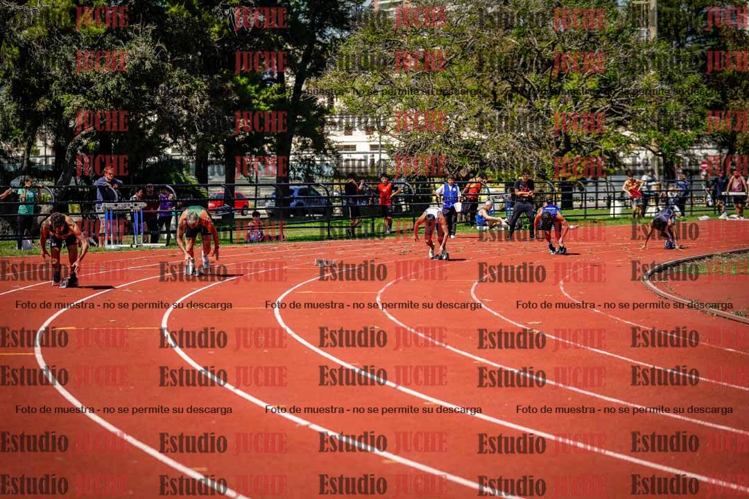 Fotos de los 200 m llanos de varones