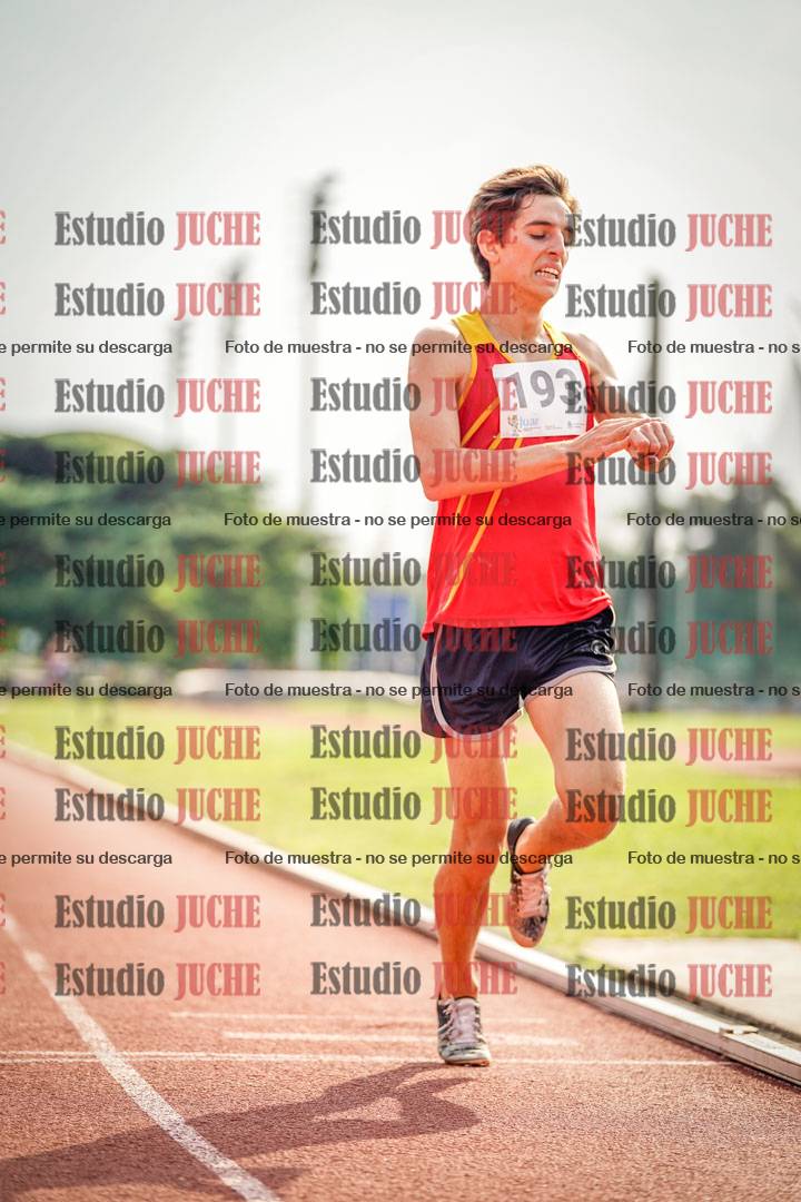 Fotos de los 3000 m llanos de varones