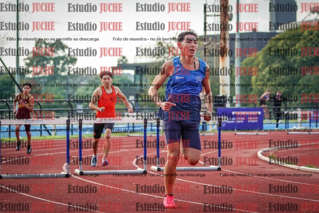 Fotos de los 400 m con vallas de varones