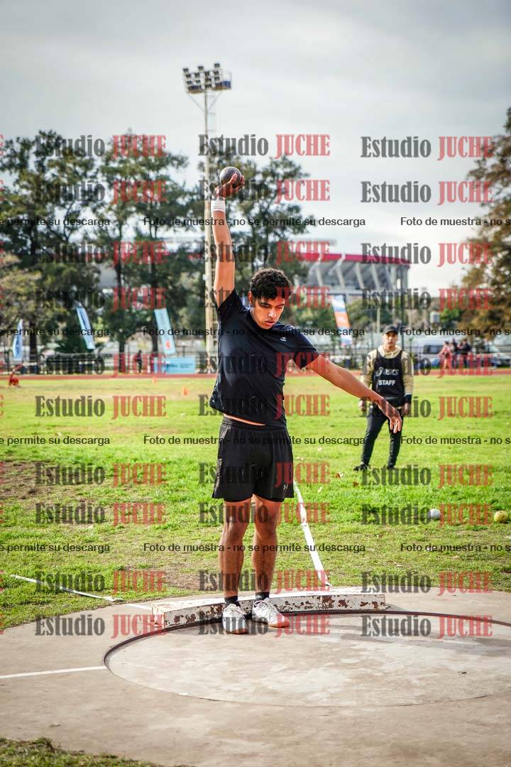 Fotos del lanzamiento de bala de varones