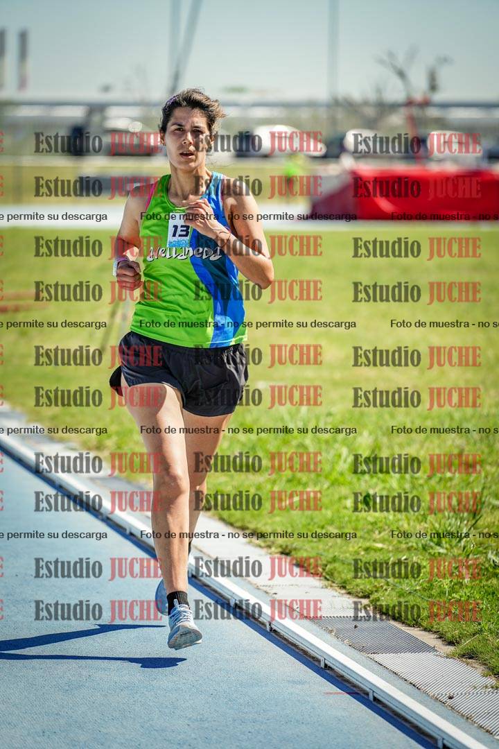 Fotos de los 5000 m de mujeres y varones - serie 2
