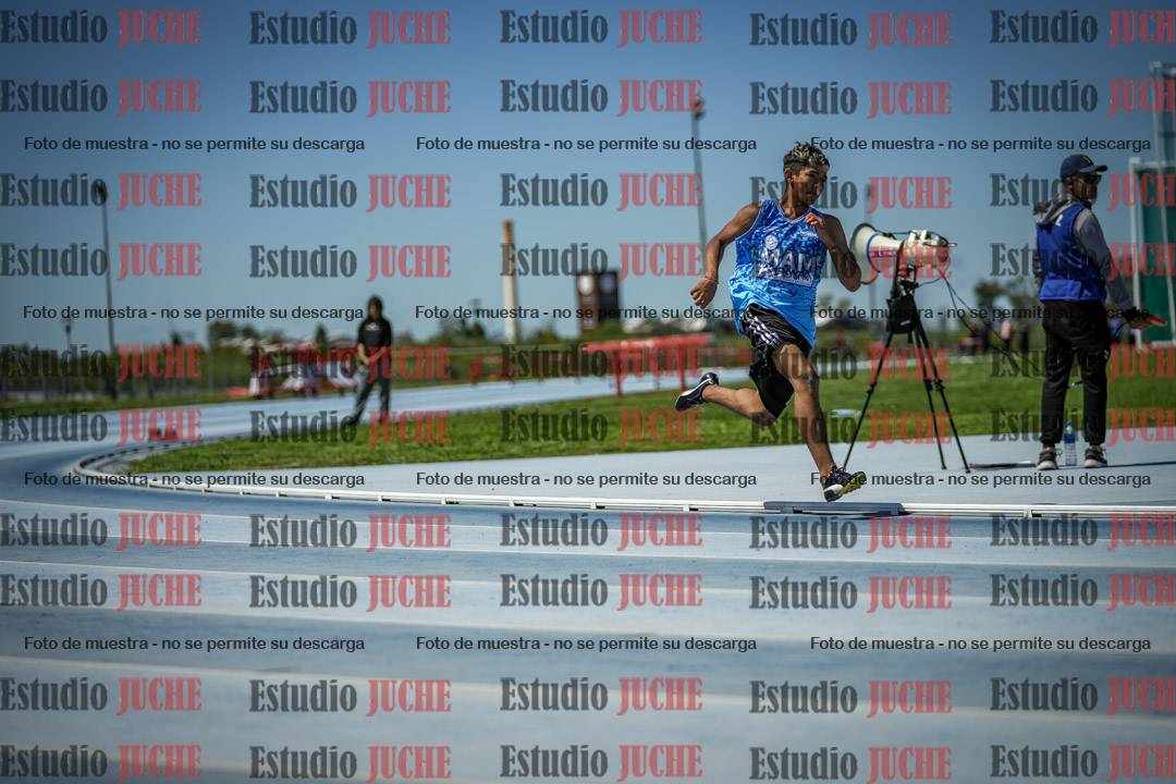Fotos de los 200 m llanos de varones