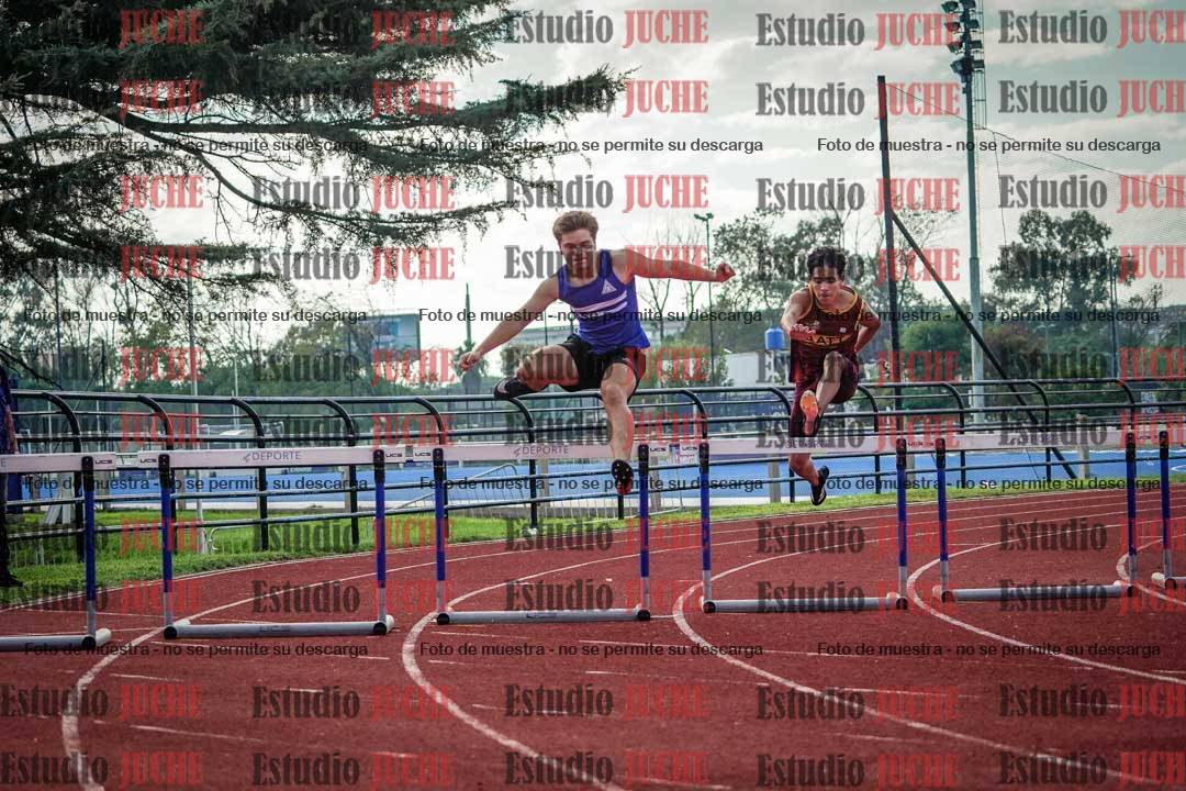 Fotos de los 400 m con vallas de varones