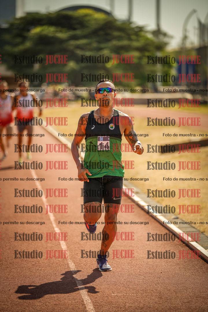Fotos de los 3000 m llanos de varones
