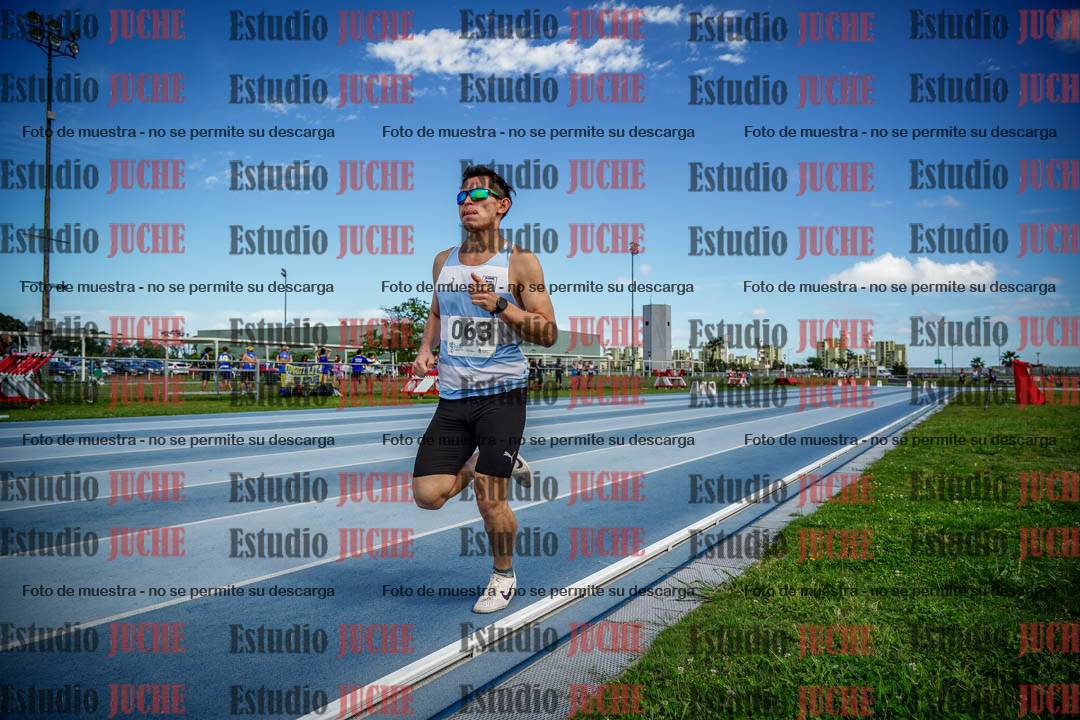 Fotos de los 1000 m llanos de varones
