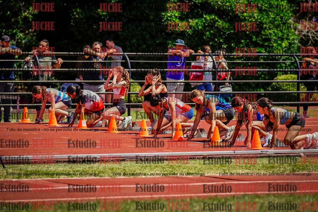 Fotos de los 80 m llanos de mujeres