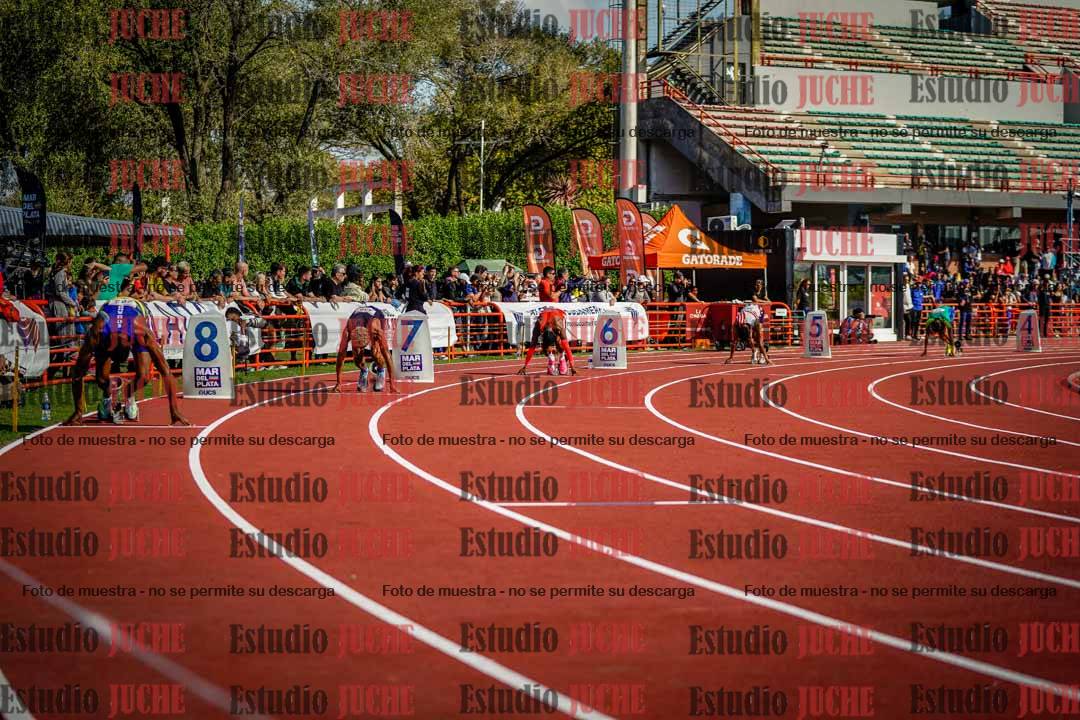 Fotos de los 400 m llanos de varones