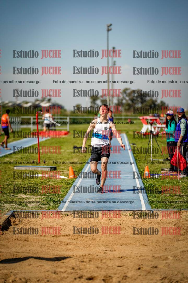 Fotos del salto triple de varones