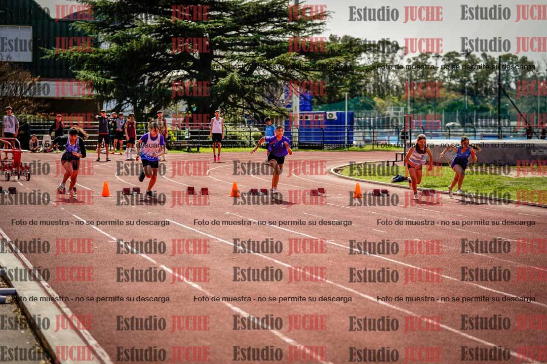Fotos de los 80 m llanos de mujeres