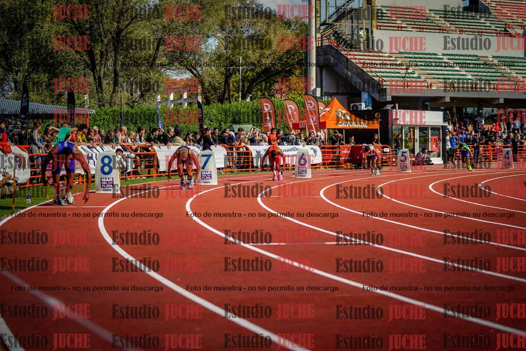 Fotos de los 400 m llanos de varones