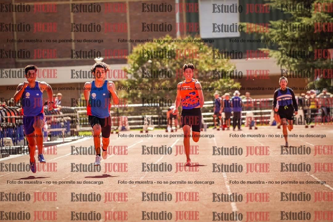 Fotos de los 100 m llanos de varones