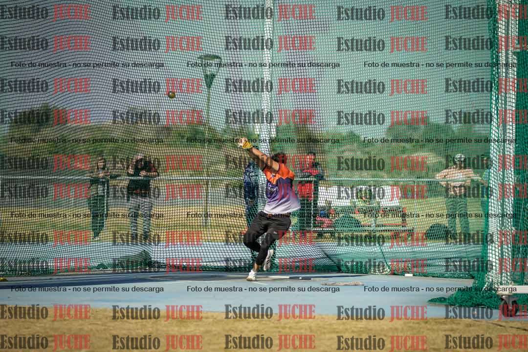 Fotos del lanzamiento de martillo de varones