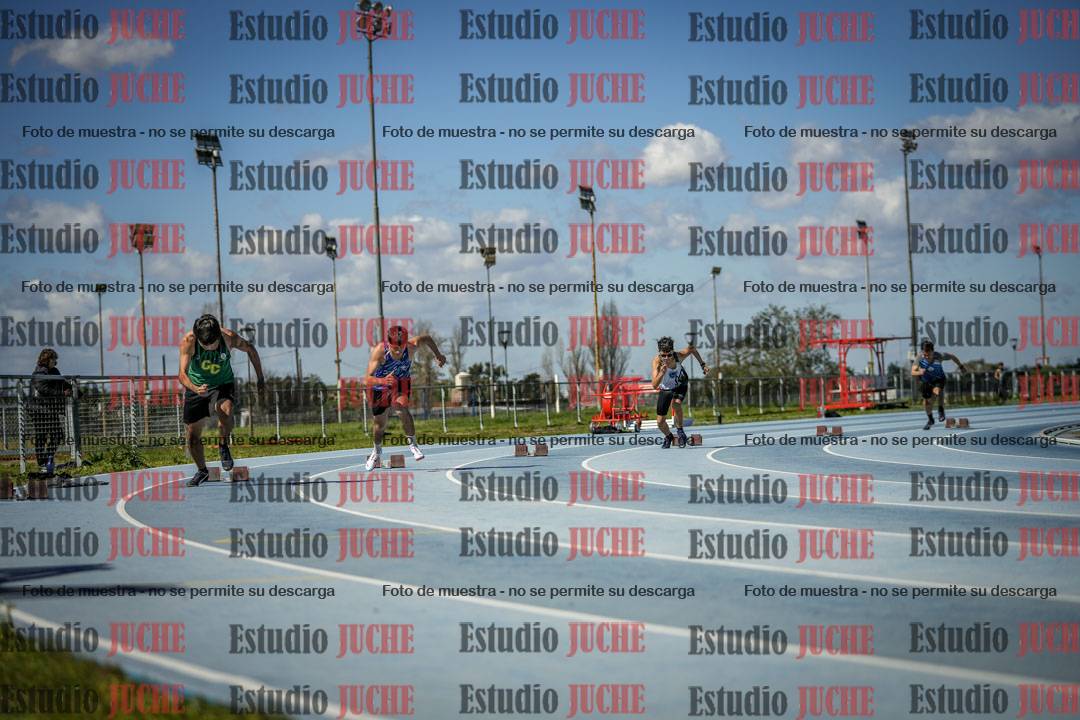 Fotos de los 200 m llanos de varones