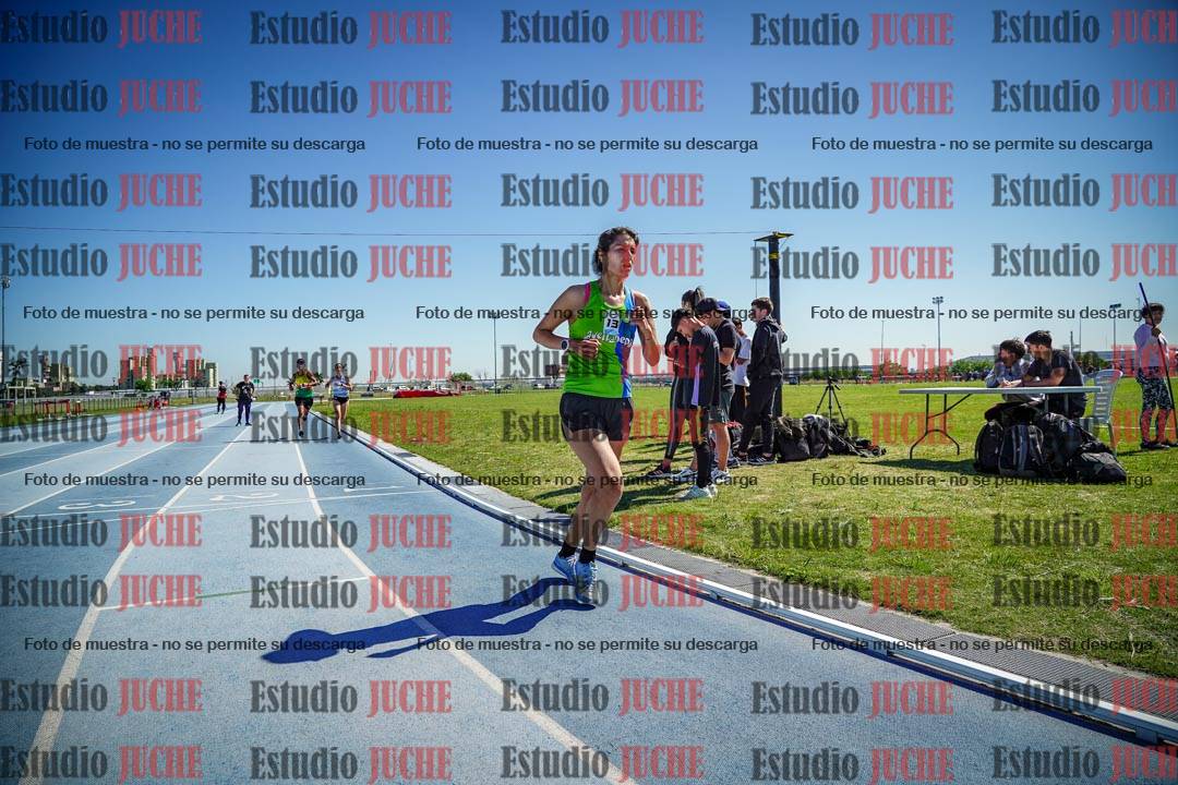 Fotos de los 5000 m de mujeres y varones - serie 2