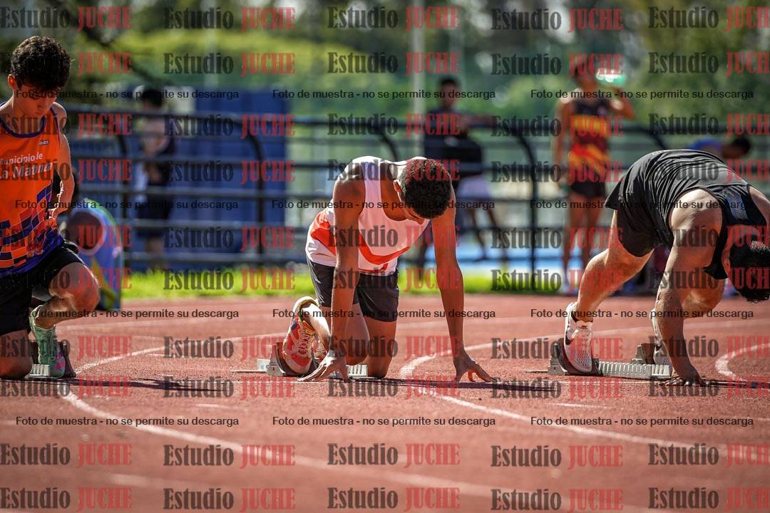 Fotos de los 100 m llanos de varones