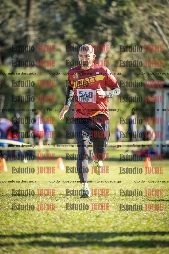 Fotos de la llegada del cross de 4000 m - varones