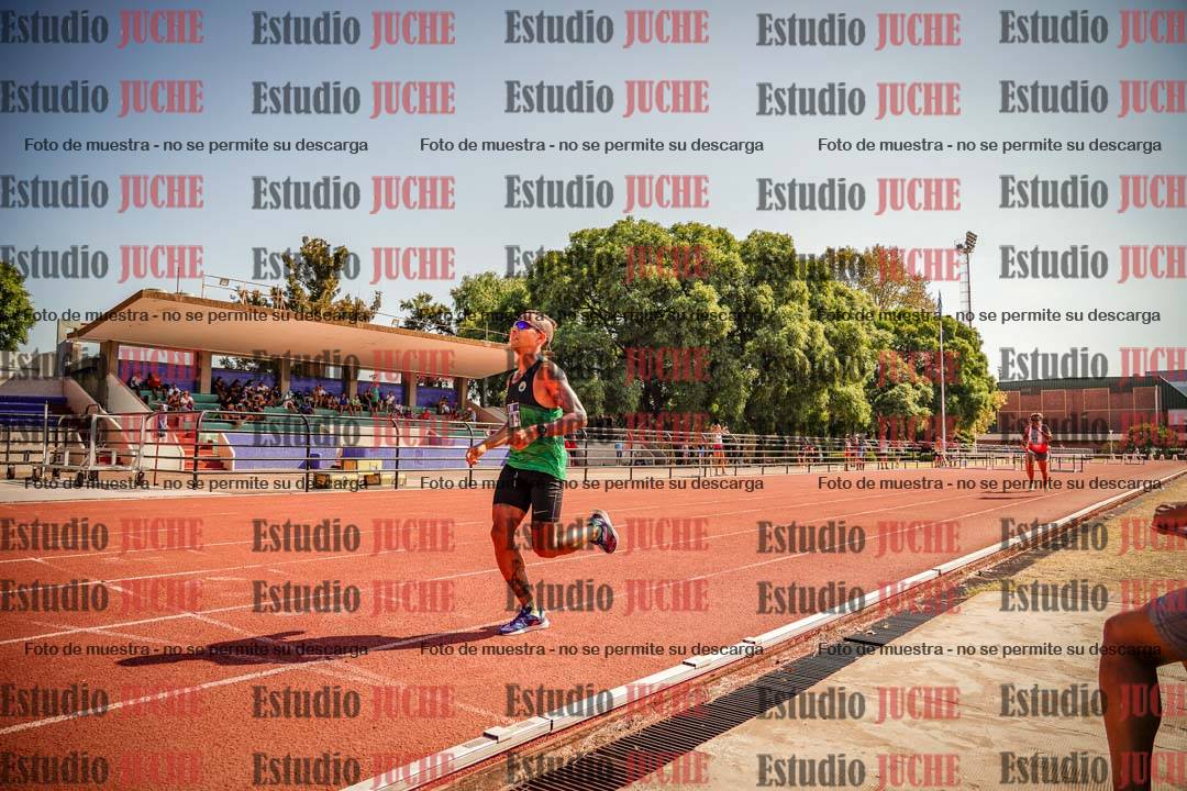 Fotos de los 3000 m llanos de varones