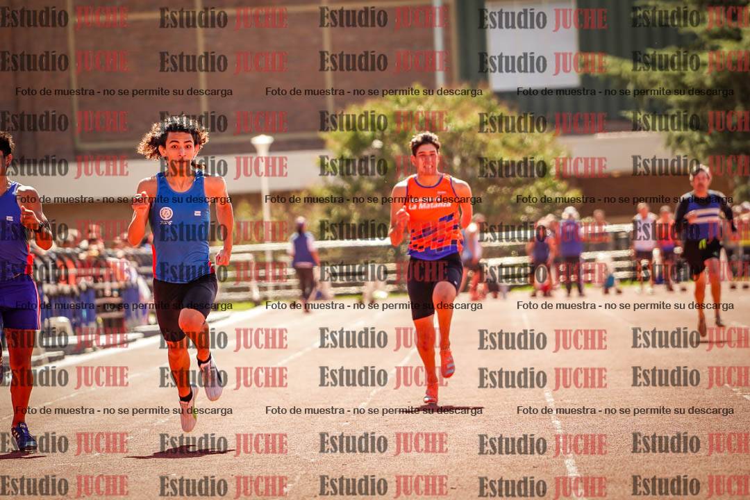 Fotos de los 100 m llanos de varones