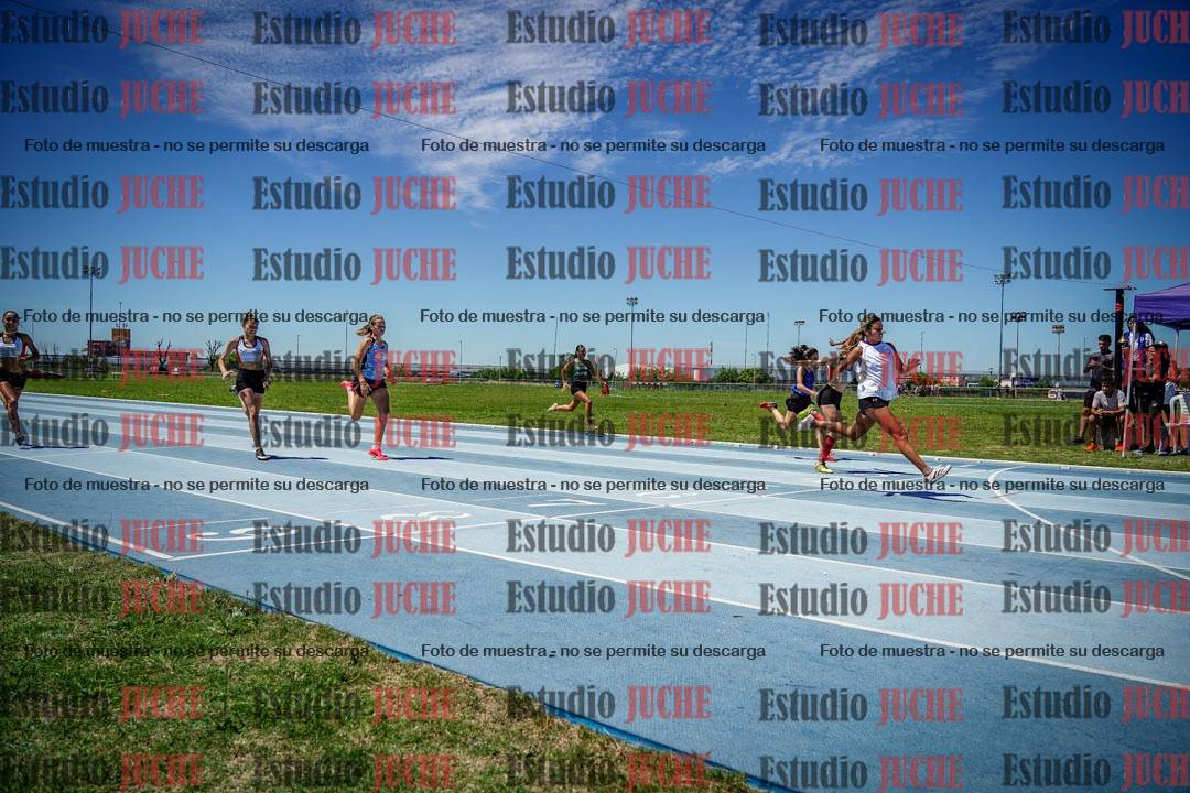 Fotos de los 80 m llanos de mujeres