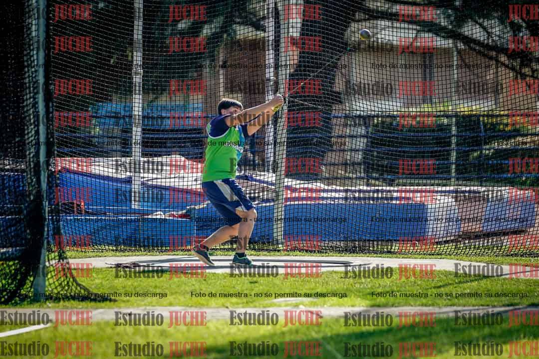 Fotos del lanzamiento de martillo de varones
