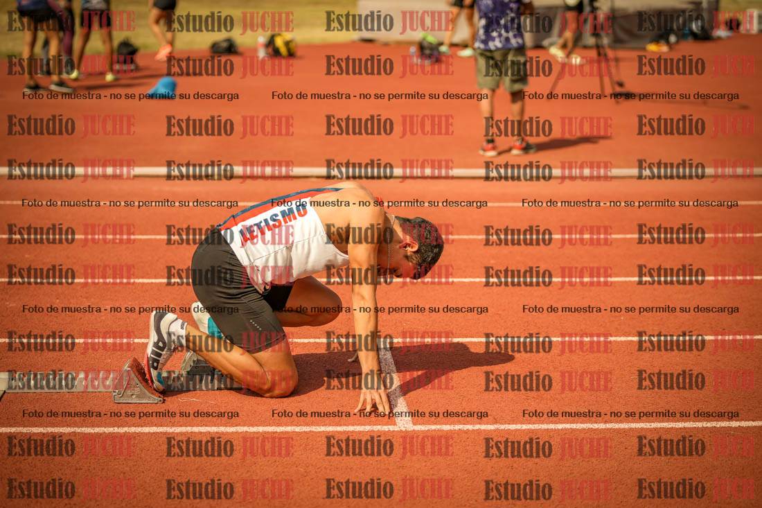 Fotos de los 400 m llanos de varones