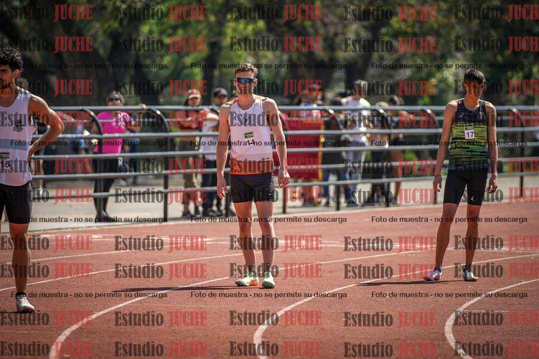 Fotos de los 800 m llanos de varones