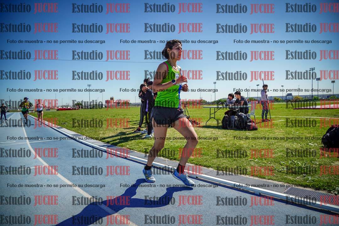 Fotos de los 5000 m de mujeres y varones - serie 2