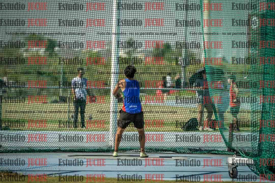 Fotos del lanzamiento de martillo de varones