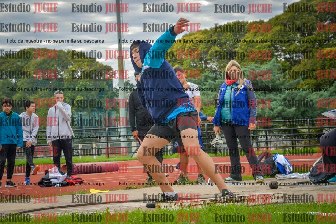 Fotos del lanzamiento de bala de varones
