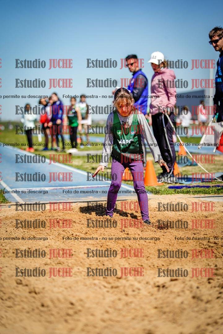Fotos del salto en largo de mujeres - U15