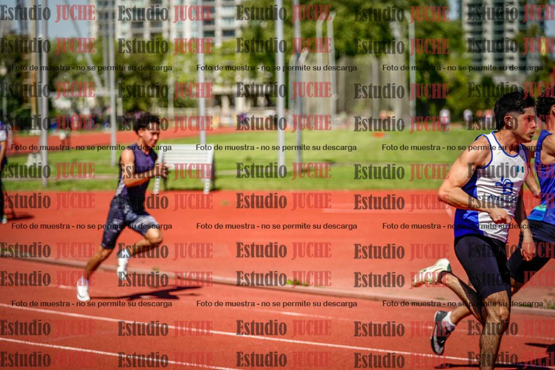 Fotos de los 200 m llanos de varones
