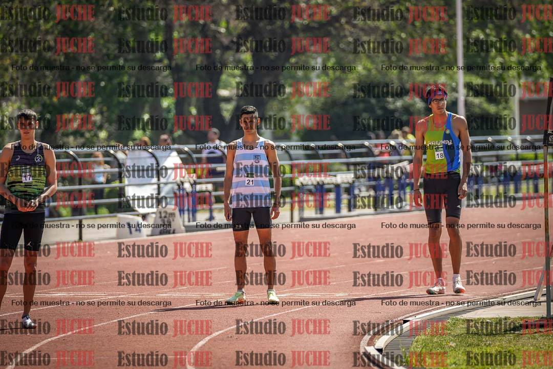 Fotos de los 800 m llanos de varones