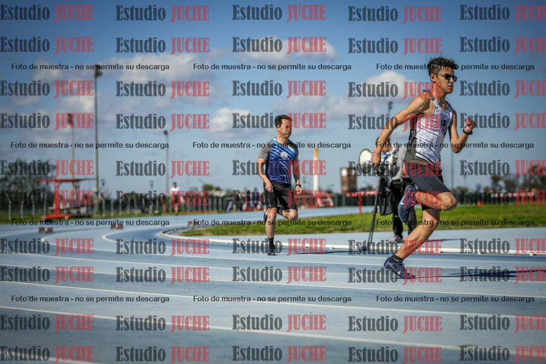 Fotos de los 200 m llanos de varones