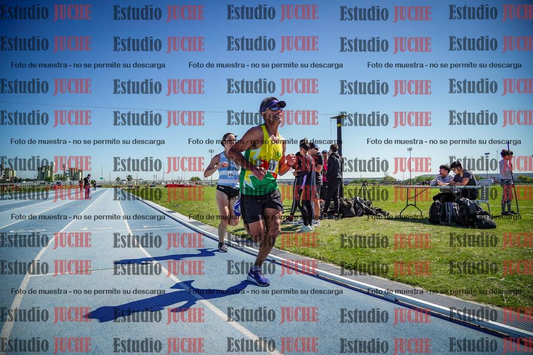 Fotos de los 5000 m de mujeres y varones - serie 2
