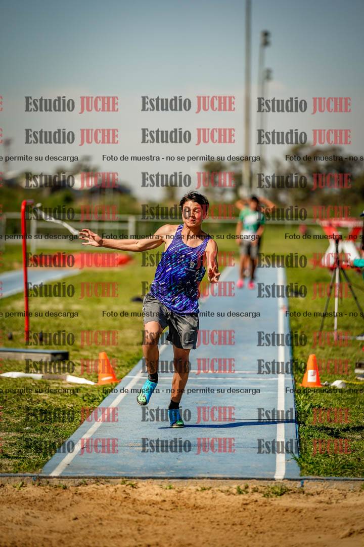 Fotos del salto triple de varones