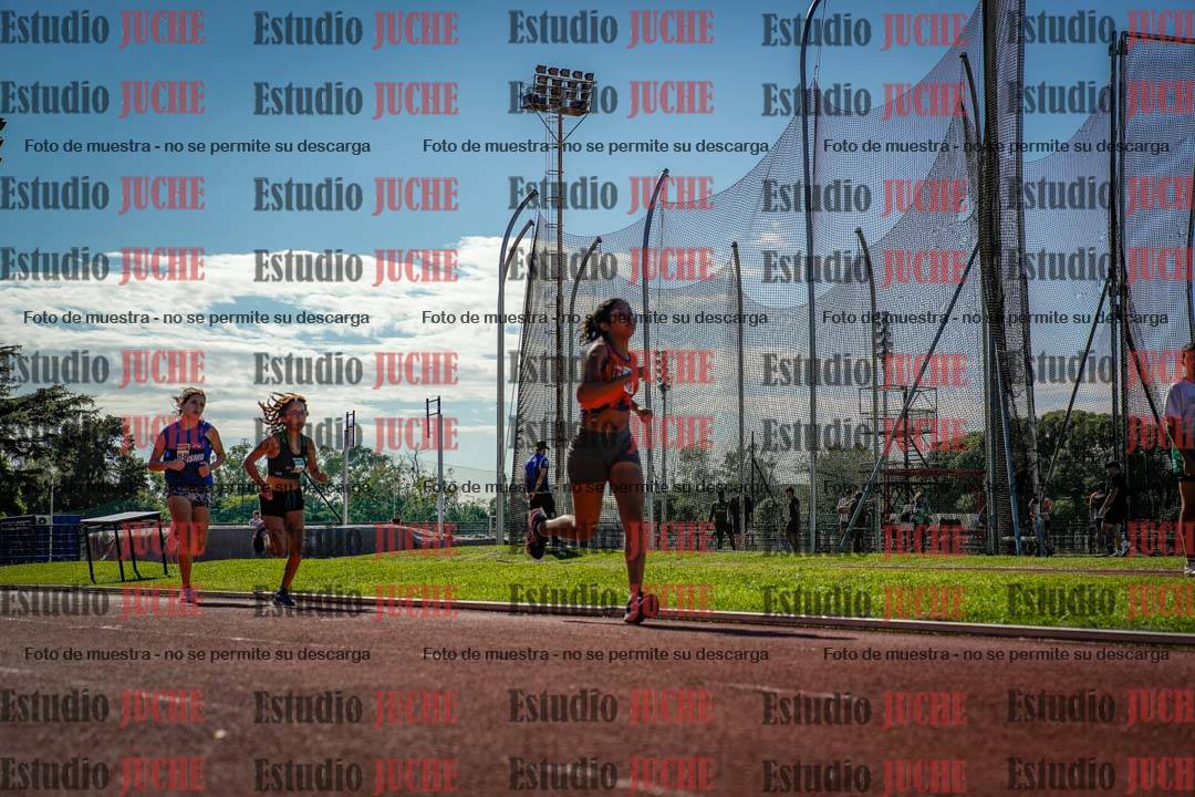 Fotos de los 2400 m de mujeres