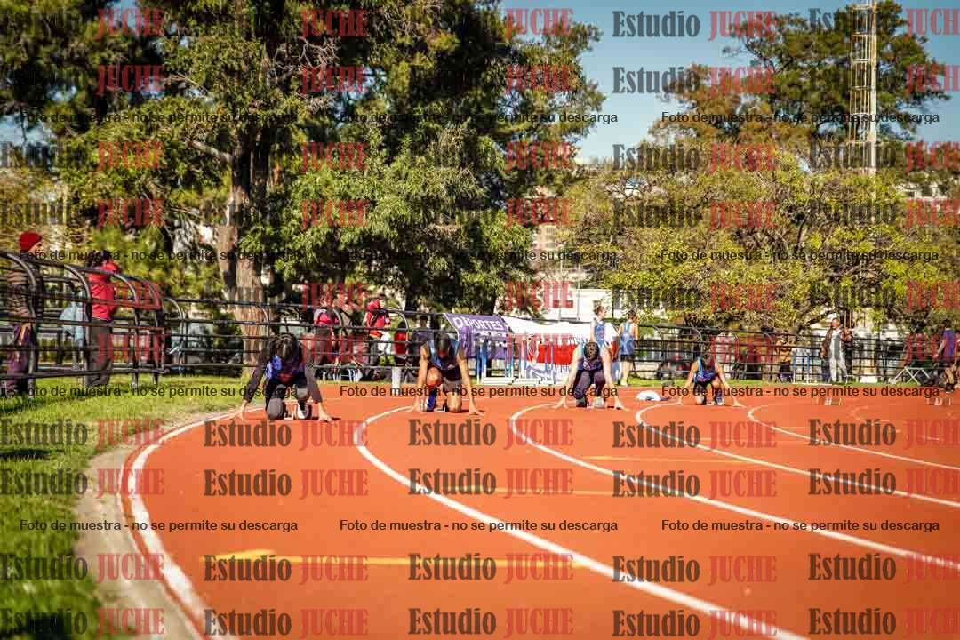 Fotos de los 200 m llanos de varones