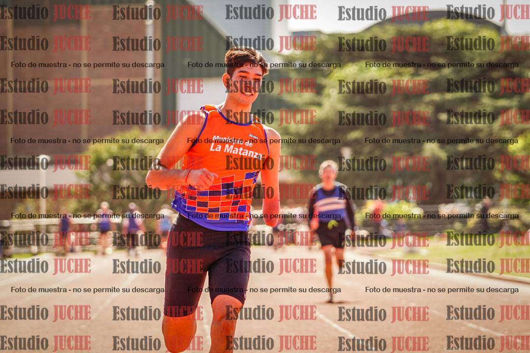 Fotos de los 100 m llanos de varones