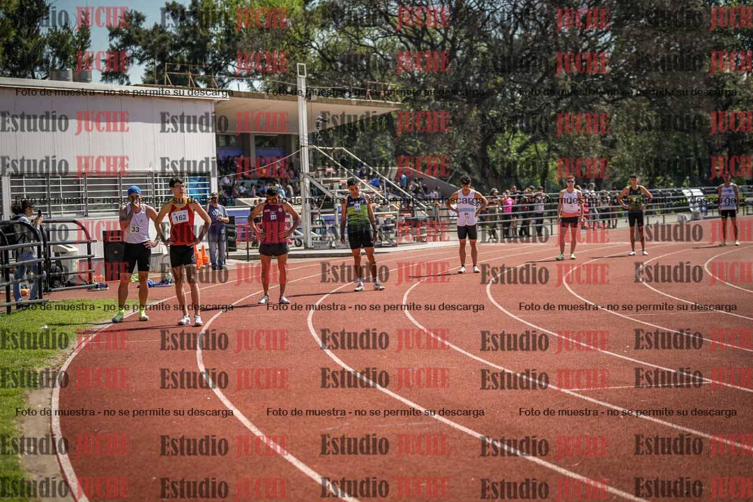 Fotos de los 800 m llanos de varones