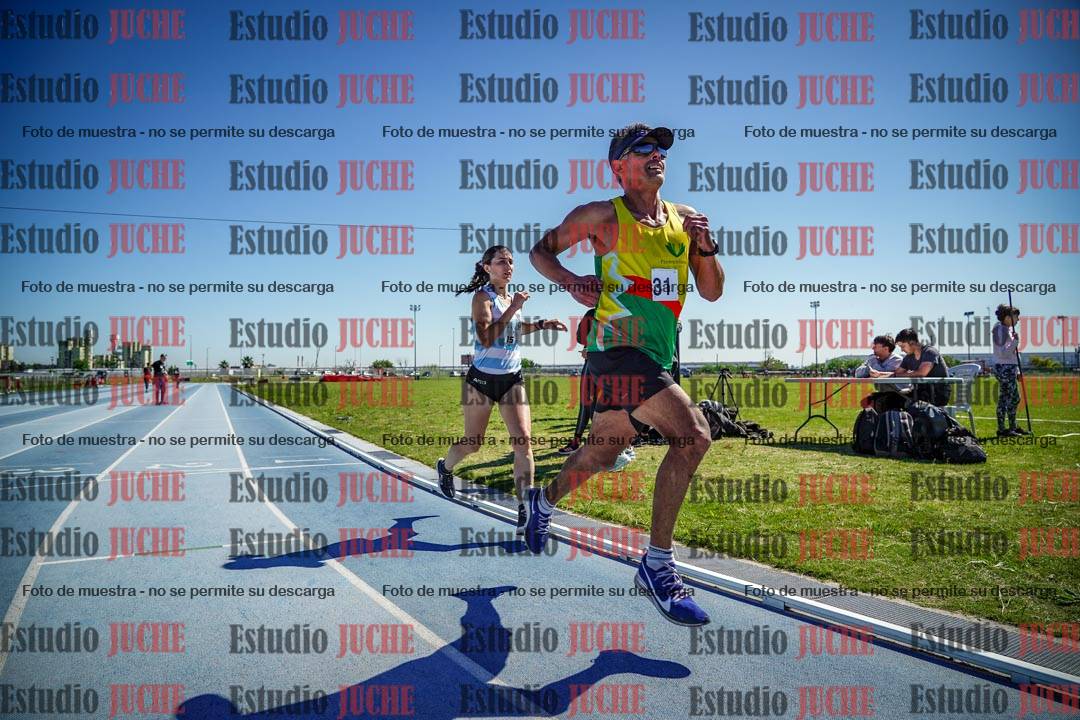 Fotos de los 5000 m de mujeres y varones - serie 2