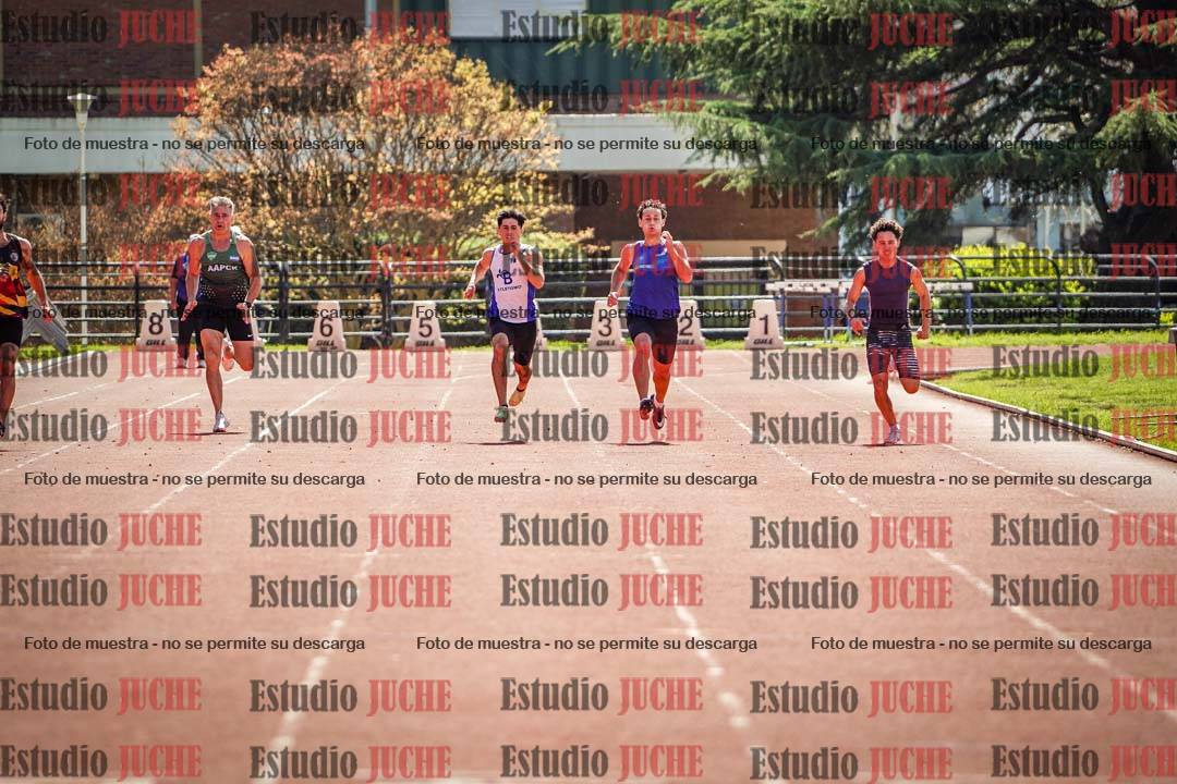 Fotos de los 200 m llanos de varones