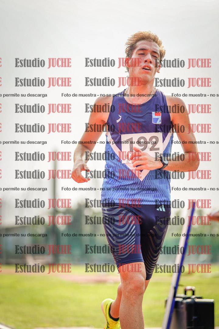 Fotos de los 3000 m llanos de varones