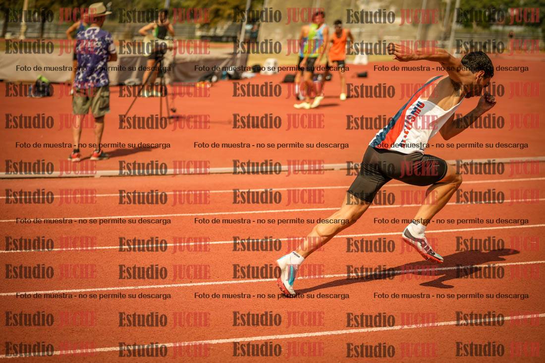 Fotos de los 400 m llanos de varones