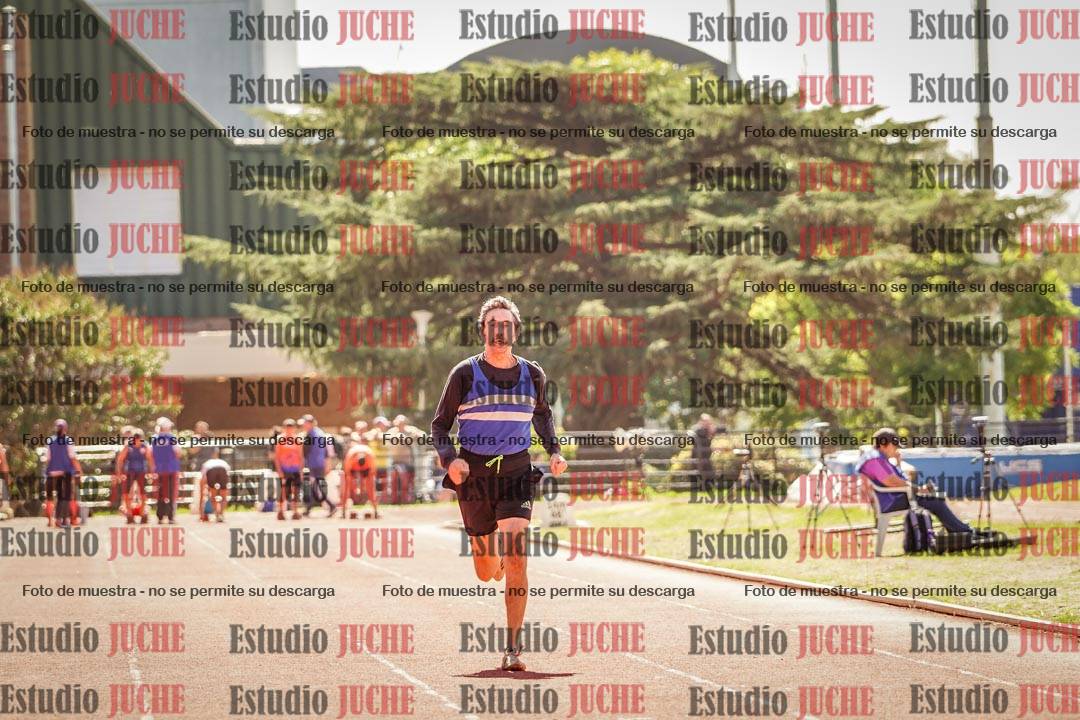 Fotos de los 100 m llanos de varones