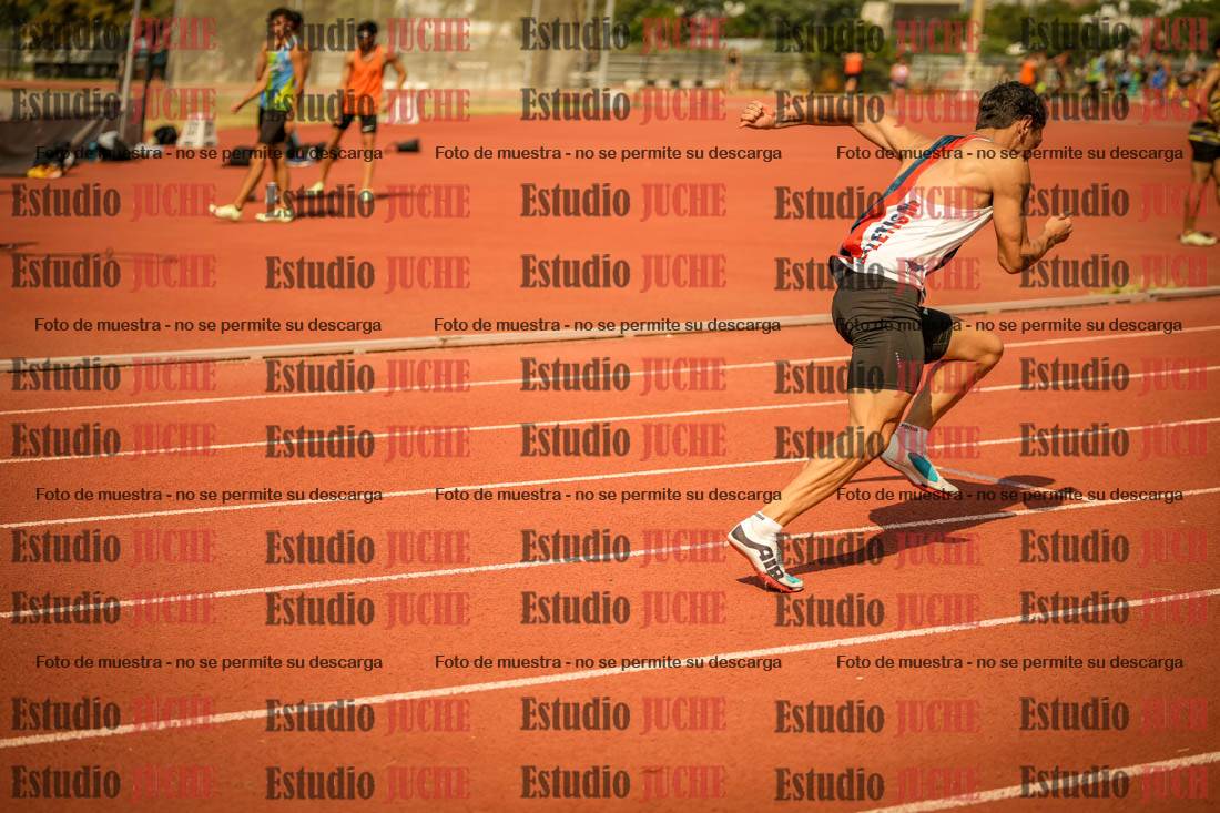Fotos de los 400 m llanos de varones