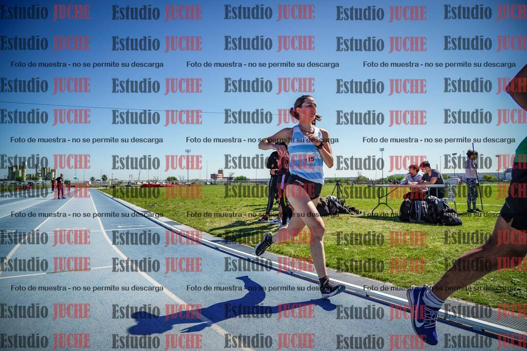 Fotos de los 5000 m de mujeres y varones - serie 2